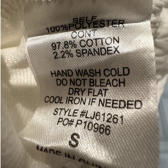 Mainstrip – Quilted Sequin Star Hoodie – White – Size Small - Picture 3 of 4